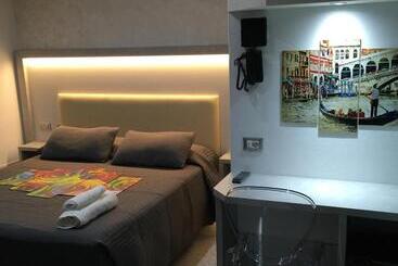 בית מלון כפרי Ragno D Oro