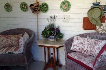 Vakantie-appartementen Zabdiel Self Catering