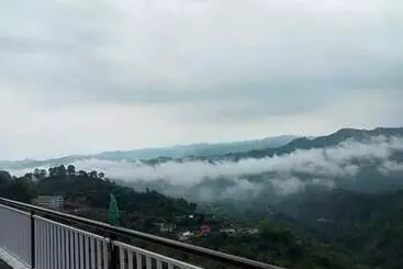 ペンション Himalayan Hits Kasauli