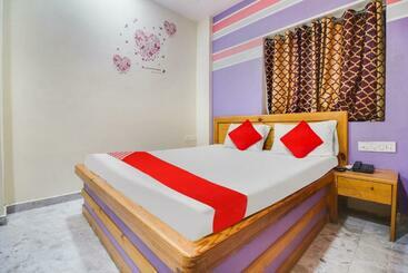 Oyo Flagship Hotel Unique Inn