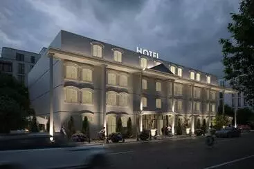 Babylon Royal Hotel & Spa
