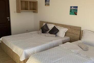 ペンション Casa Tony