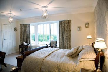 مبيت وإفطار Rivermount House