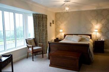 ベッドアンドブレックファースト Rivermount House