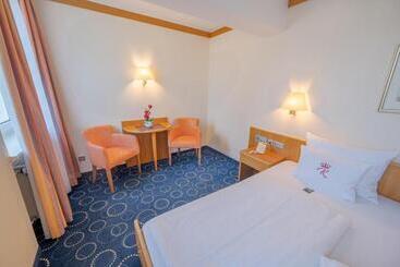 Hotelli Chalét Zum Kurfürst