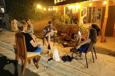 Общежитие Alpha Arenal Homely