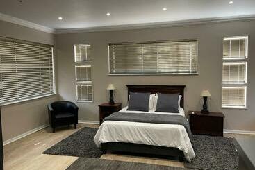 Bed & Breakfast Grants Hill Inn