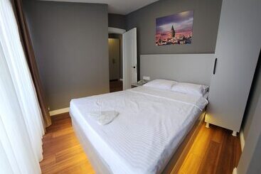 هتل آپارتمان Gökotta Suite