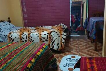 הוסטל El Amauta De Los Andes Lodging Erik House