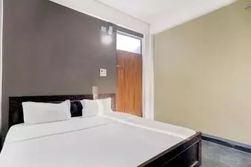 Oyo T Heritage Hotel And Restaurant
