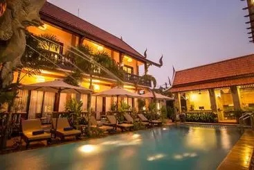 ホテル Kralanh Pool Villa