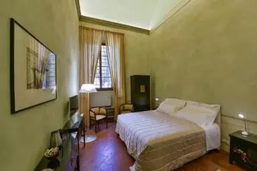 Hotel Torre Dei Lari Residenza D Epoca