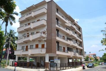Aparthotel Triente Suites