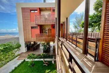 Hotelli Maison Ylang Dive Center