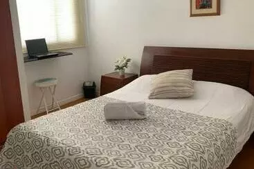 هاستل Bogotá Rooms Aeropuerto Y Centro Conecta