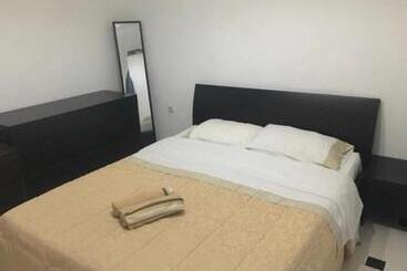 Pensión Denis Apartment