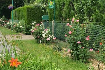 Bed and Breakfast Petit Manoir Du Bosc