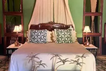 Hotel Coqui Coqui Meson De Malleville Valladolid