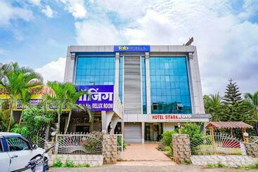 Fabhotel Sitara Inn