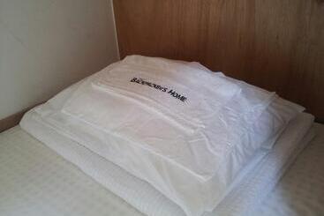 Hospedaria Backpacker's Home