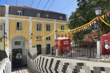 Ascensor Da Bica Lisbon Serviced Apartments