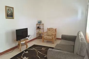 ツーリストアパートメント Date Palms Apartments