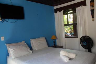 هتل Pousada Tropicana