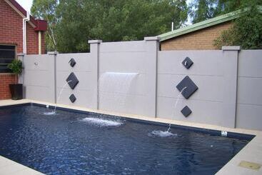 מוטל Murray Waters Motor Inn & Apartments