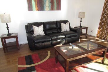 شقق خاصة سياحية 3 Bedroom House On The Beach