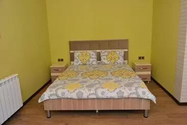 تختخواب و صبحانه Sheki Panorama Guest House