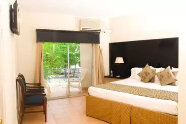 هتل Kaliko Beach Club   All Inclusive Resort