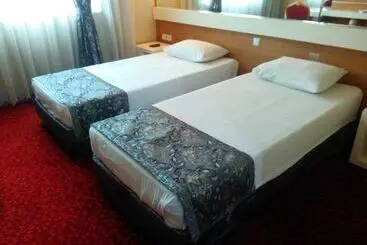 Emin Otel