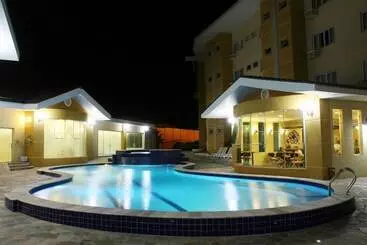هتل Barbur Plaza