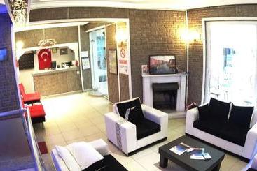 مُتل Arslanturk Ada Butik