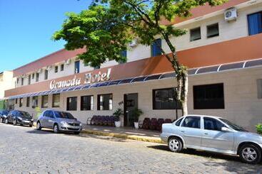 ホテル Alzira Granada