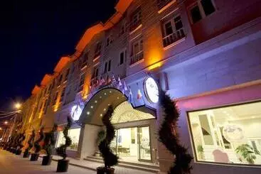 Hotel Madame Tadia