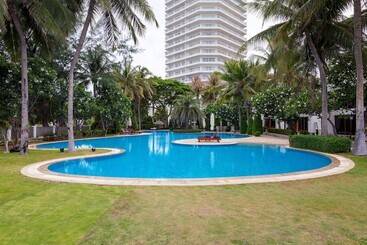 Appartment Baan Lonsai Beachfront Condominium