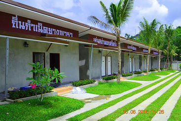 ホテル Ruenphukarn Resort