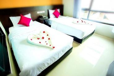 酒店 The One Boutique