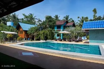 Resort Blue Beach Bungalow