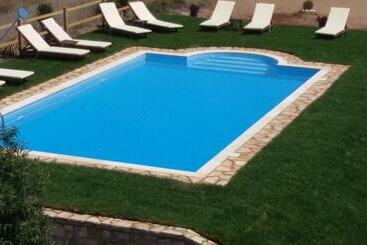 Elli Beach Apartments And Studios