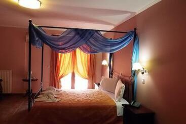 Отель Anastazia