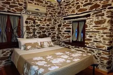 Hotel Mansion Terpou