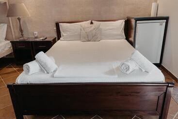 Hotel Studio Ristas 2