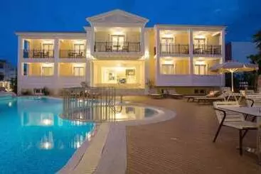 Royal Nidri Hotel & Apartments