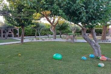 شقة فندقية The Santo George Beach Resort