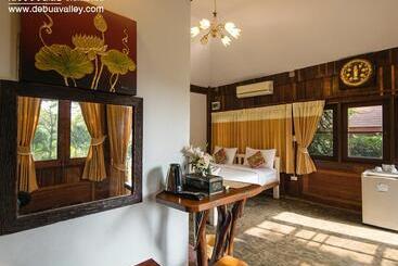 Resort Debua Valley