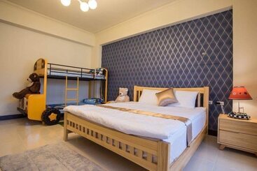 민박 The Bay House