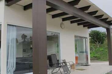 تختخواب و صبحانه 日初山莊 Sunrise Taitung