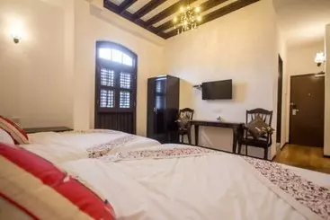 Hôtel D'nice Heritage House